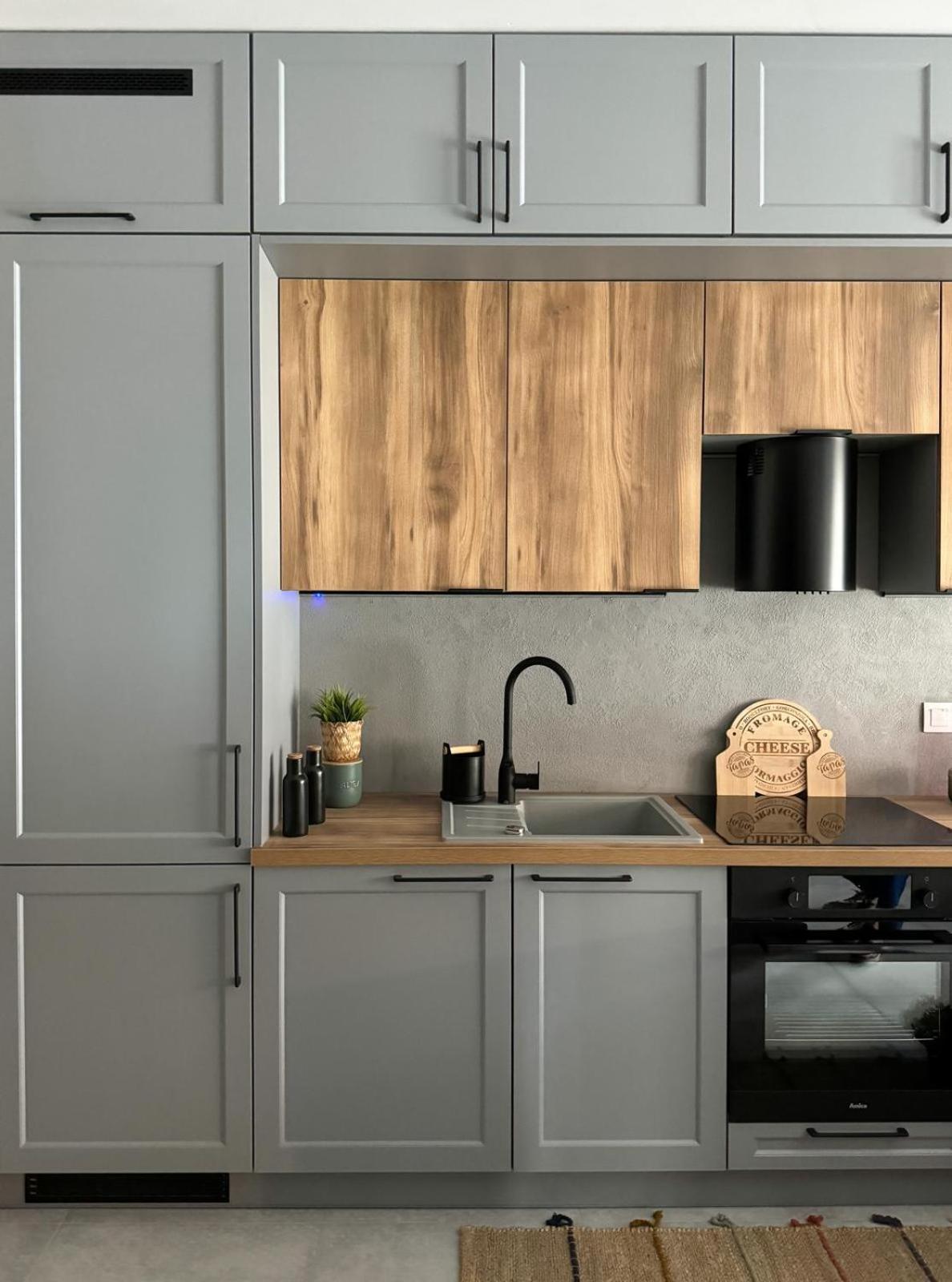 Lakru Apartments Global Office, Free Garage, Self Check-In Катовице Экстерьер фото